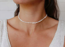 Cargar imagen en el visor de la galería, Choker Alba
